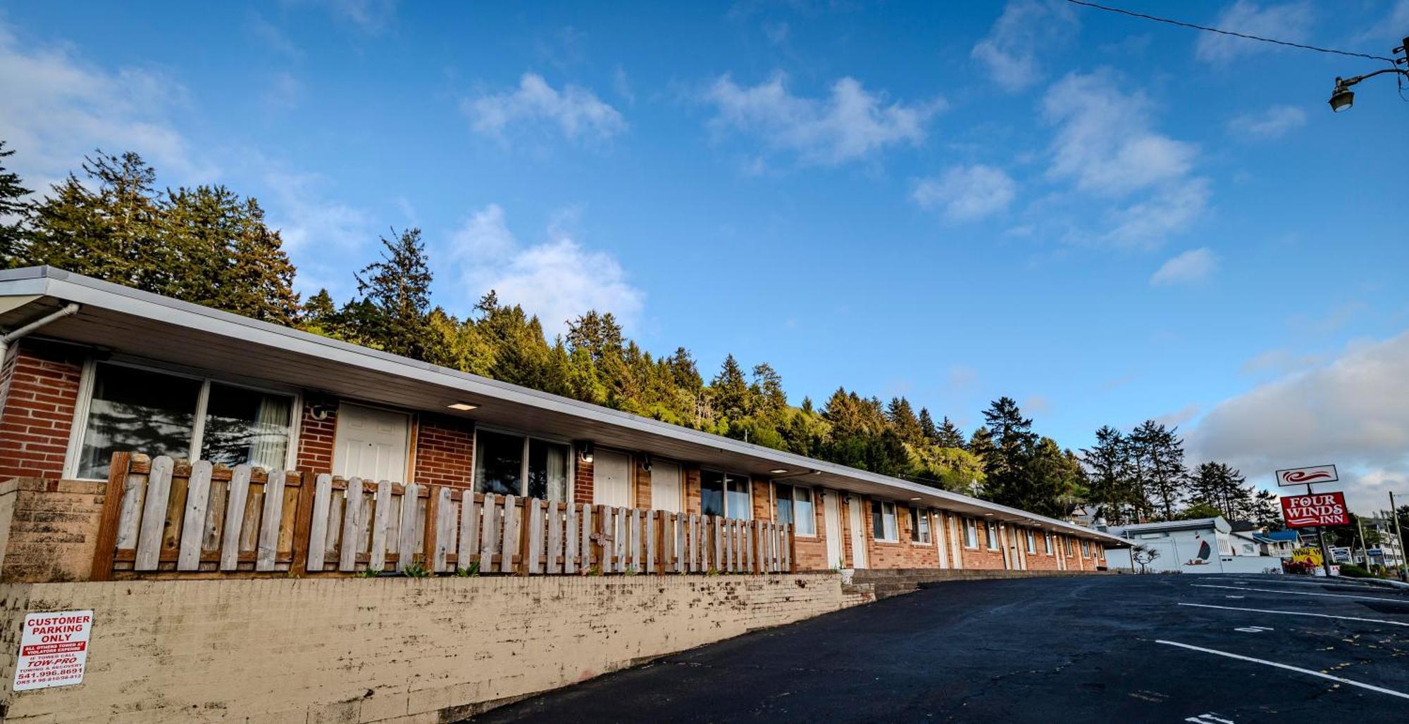 Four Winds Motel Depoe Bay Exteriör bild